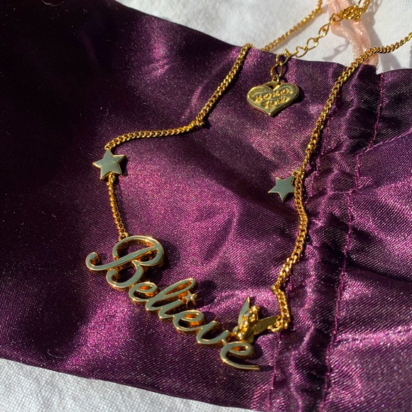 Disney Tinkerbell “Believe” 14k gold plated necklace with signature pouch - Picture 8 of 15